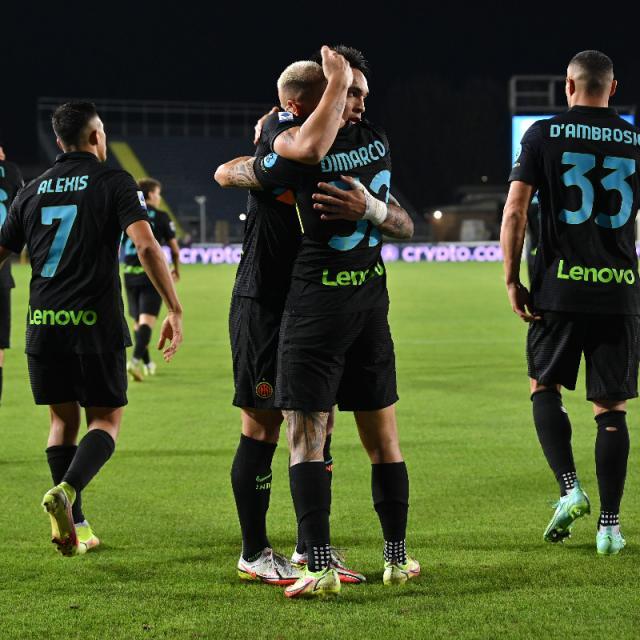 1635384227368076349.jpg pWC0AuA_.jpg